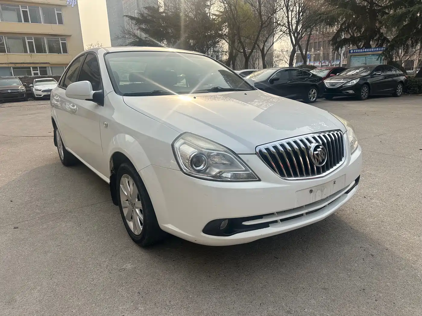 Buick Excelle 2013 1.5L Automatic Exclusive фото 3
