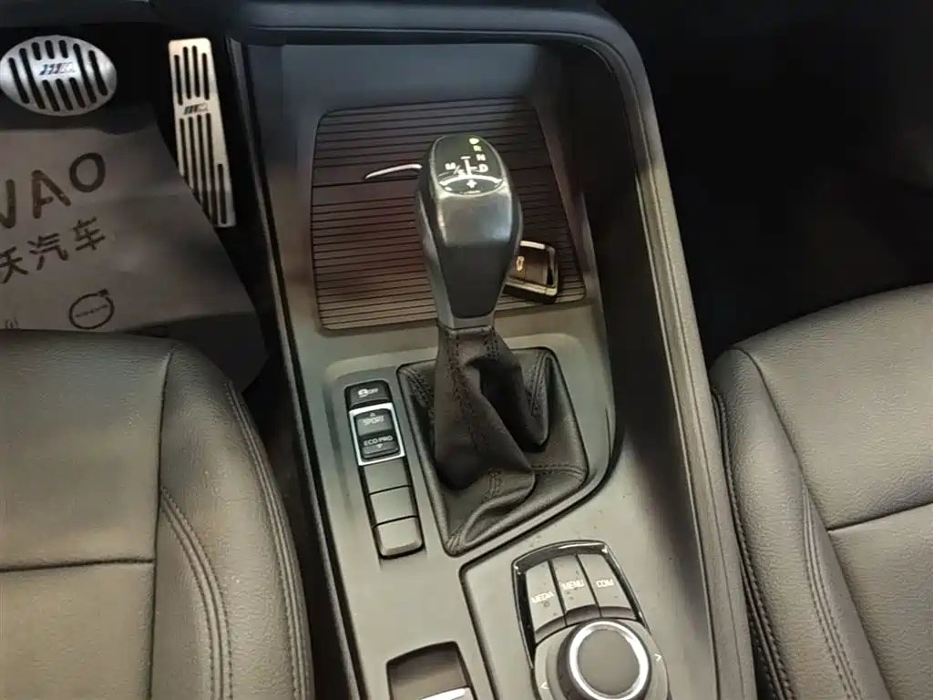 BMW X1 2019 sDrive20Li Leading Model фото 14