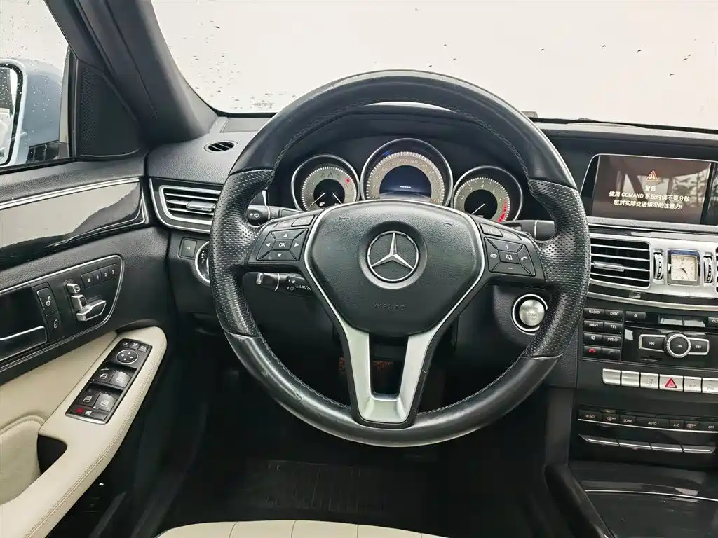 Mercedes-Benz E-Class 2015 E 260 L Sport фото 11