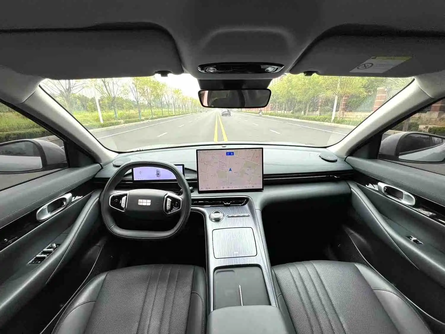 Фото 6 - Geely Galaxy Galaxy E5