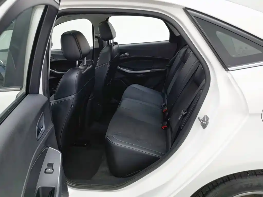 Ford Escort 2021 2019 Facelift 1.5L Auto Comfort Edition China VI