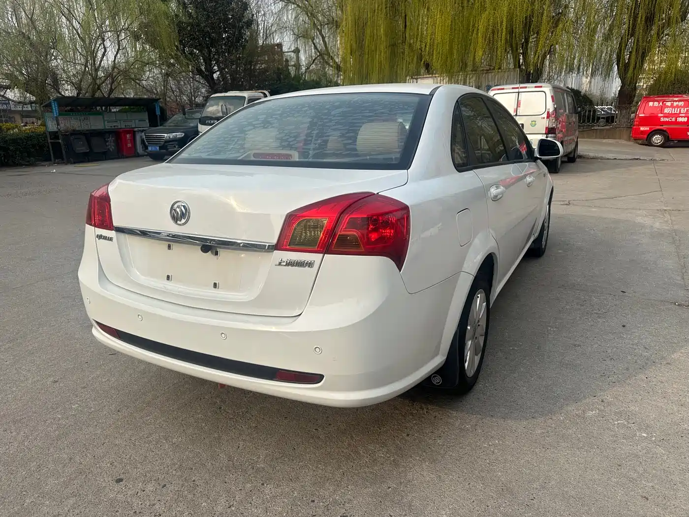 Buick Excelle 2013 1.5L Automatic Exclusive фото 4