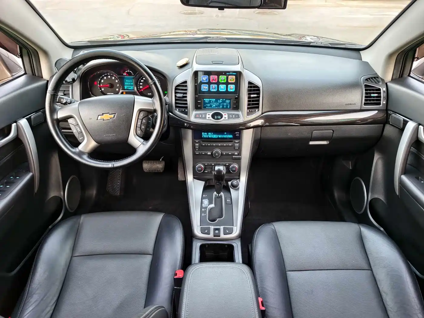 Chevrolet Captiva 2015 2.4L AWD Flagship 7-Seater фото 9