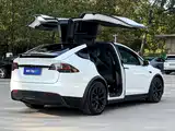 Фото 10 - Tesla Model X