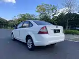 Фото 6 - Ford Focus
