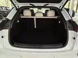 Фото 13 - Li Auto i6