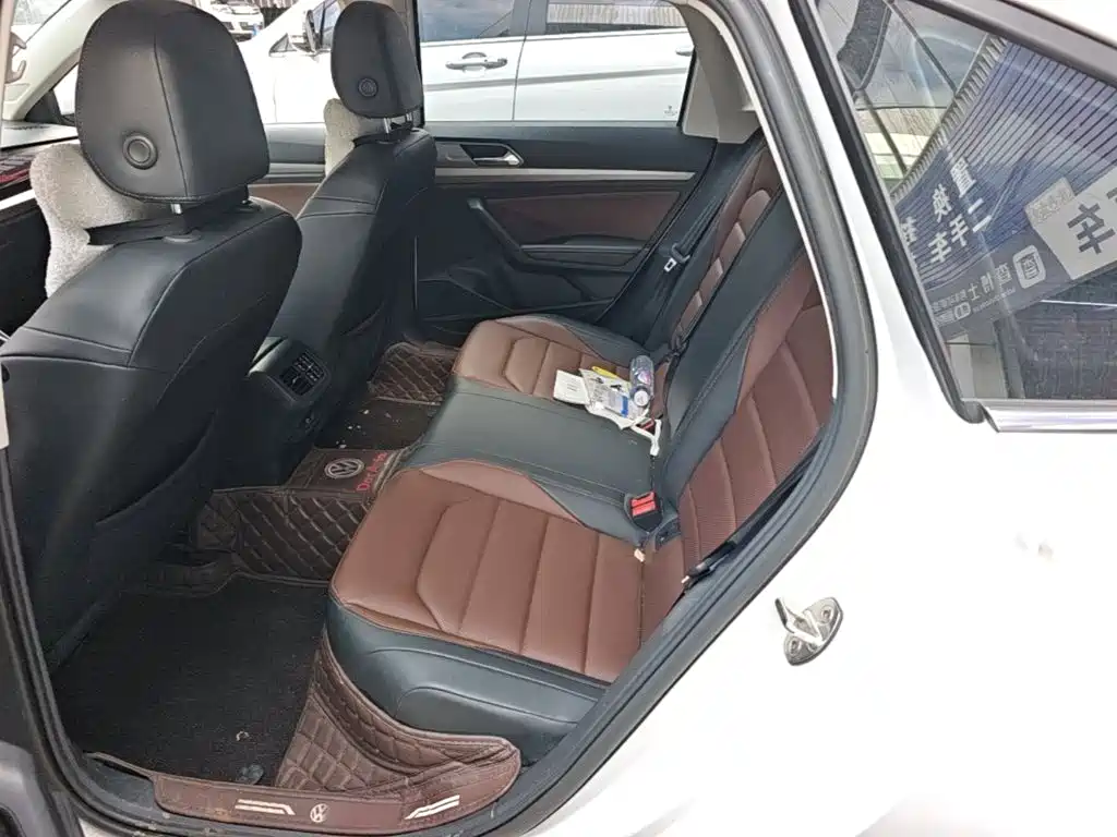 Photo 17 - Volkswagen Lavida