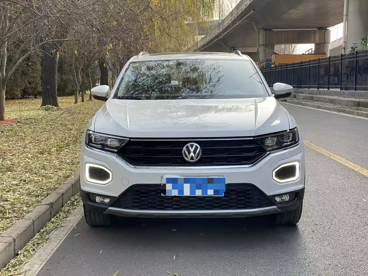 VOLKSWAGEN T-ROC EXPLORING SONGS