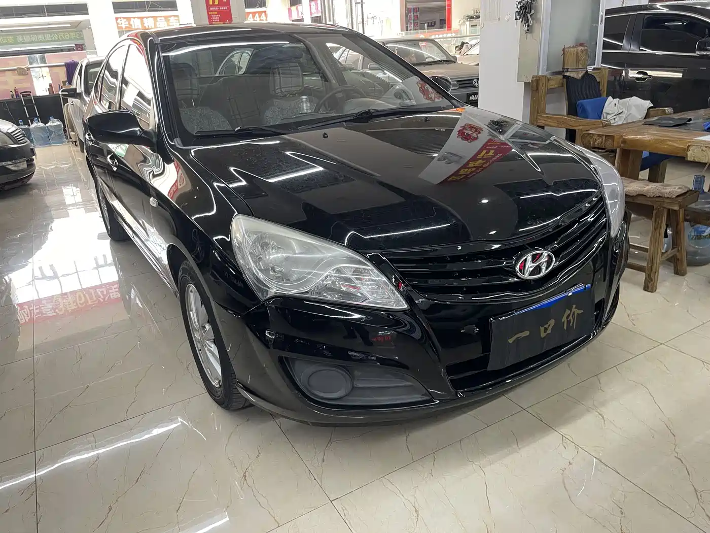 Hyundai Elantra 2016 1.6L Manual Family Joy Edition фото 3