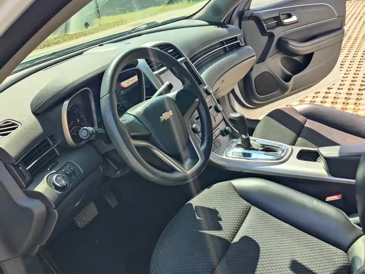 Chevrolet Malibu 2014 1.6T Automatic Comfort фото 8