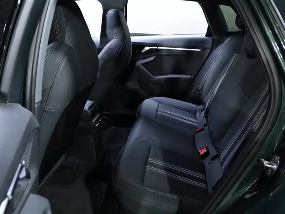 Audi A3 2024 Model Sportback 35 TFSI Fashion Sport фото 15