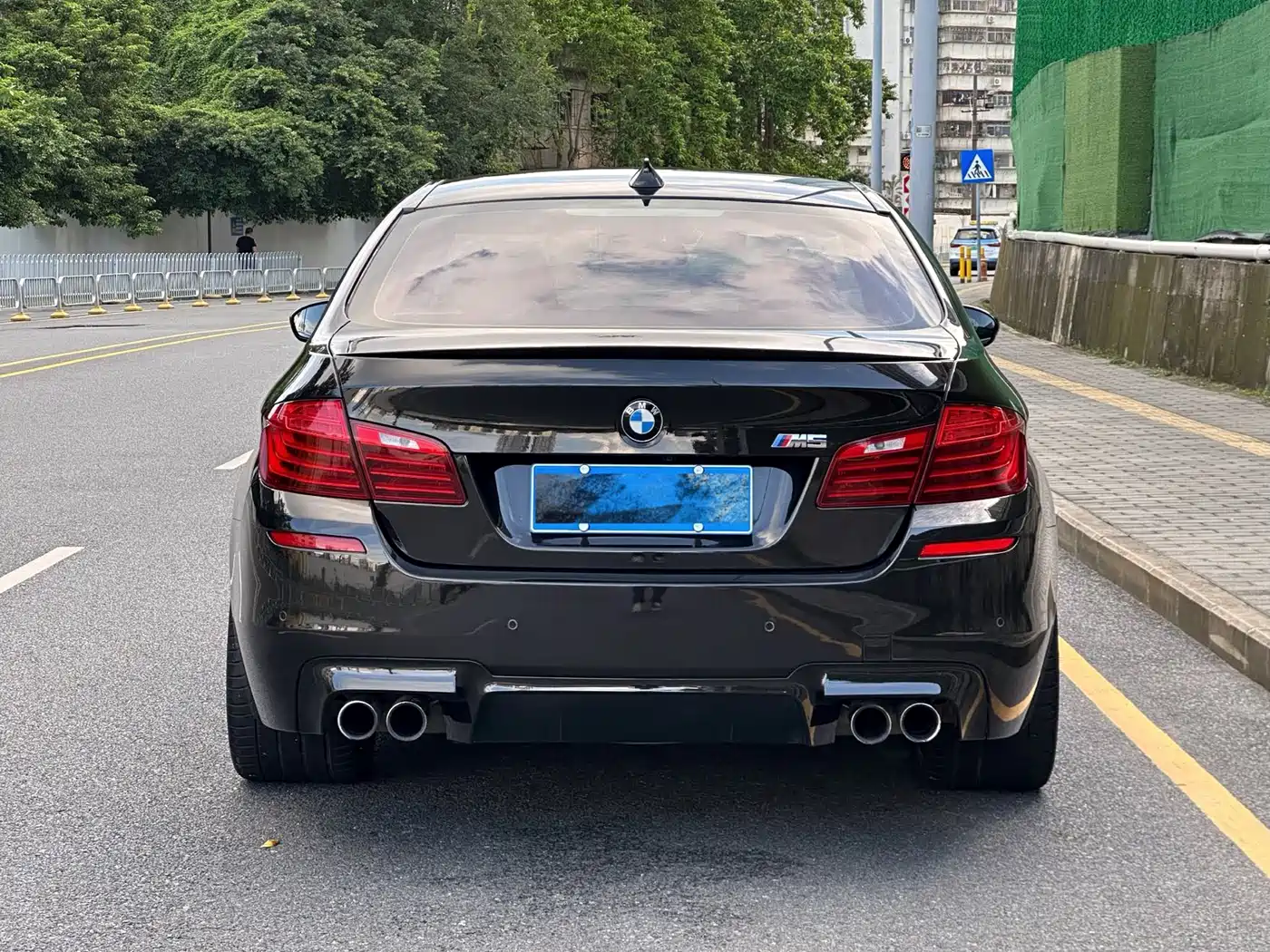 BMW M5 2012 M5 фото 5