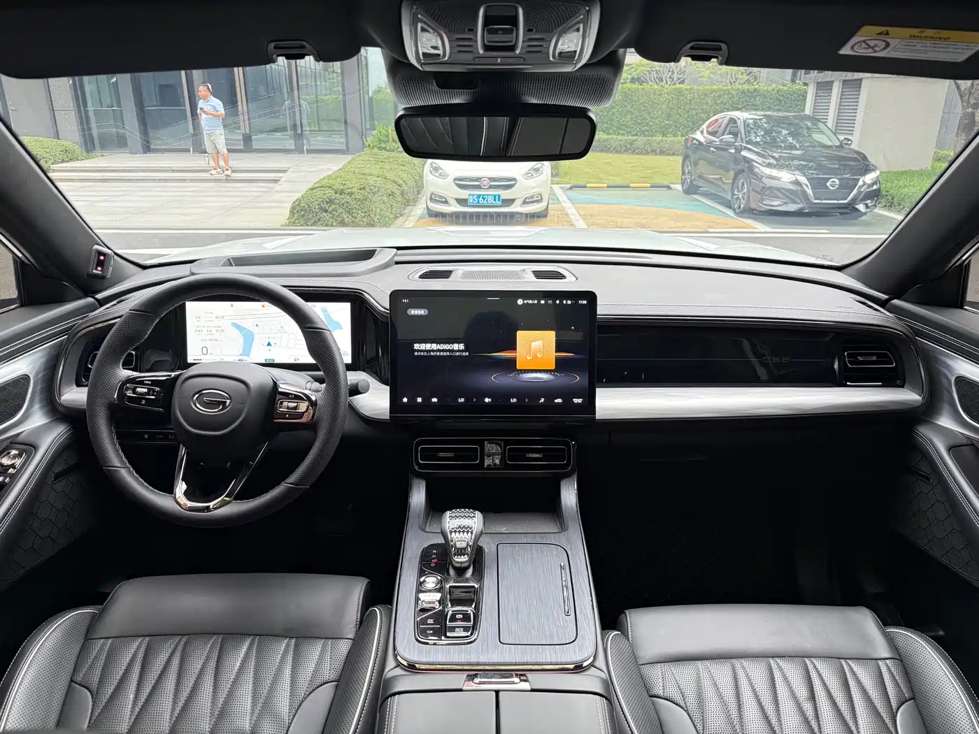 GAC Trumpchi Trumpchi GS8 2022 Dual Engine Series 2.0TM 2WD Premium Edition (6-Seater) фото 19