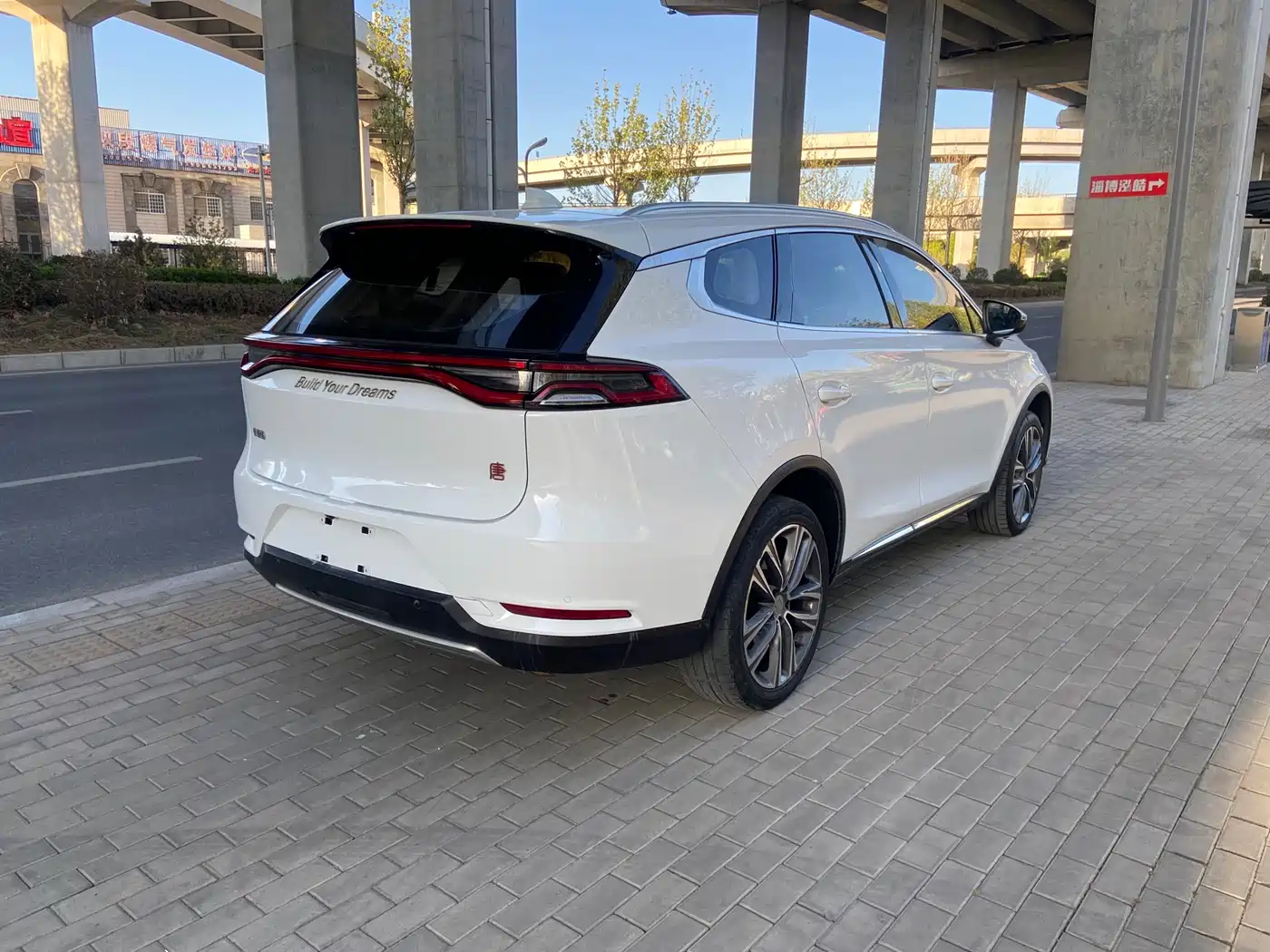BYD Tang 2018 2.0T Automatic Smart Connection Noble Edition 7-Seater China V фото 3