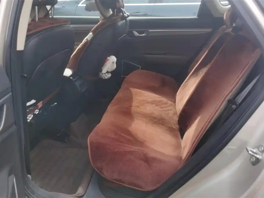 GEELY AUTOMOBILE EMGRAND GS