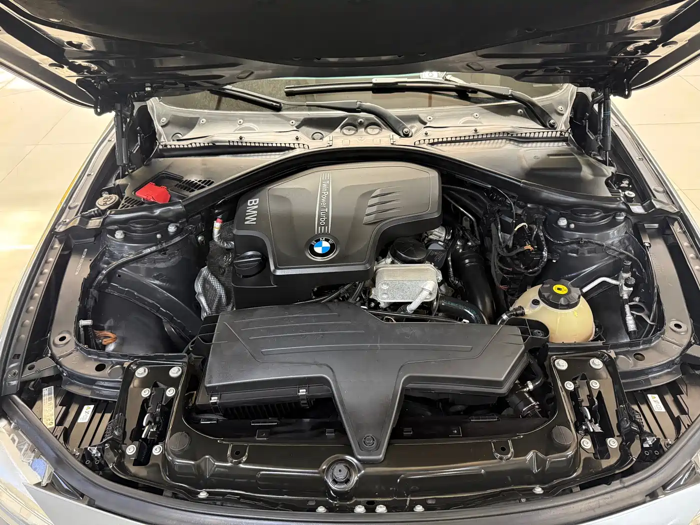 BMW 3 Series 2012 2013 Facelift 328Li Luxury Design Package