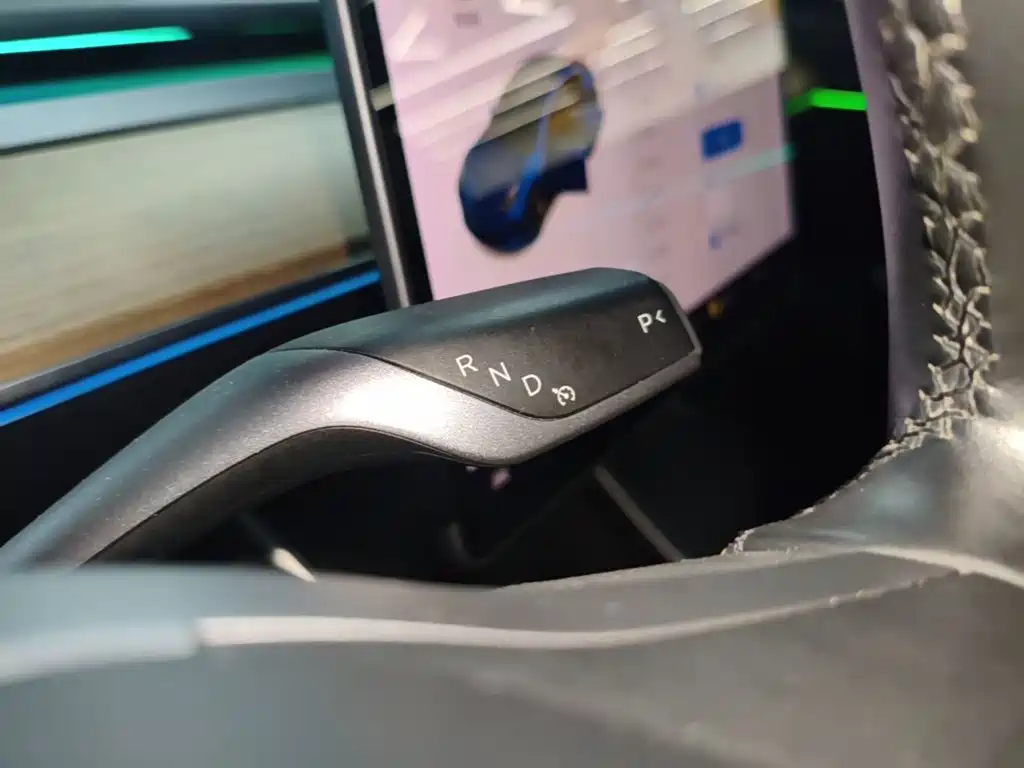 Tesla Model 3 (Import) 2019 2019 Long Range RWD Version