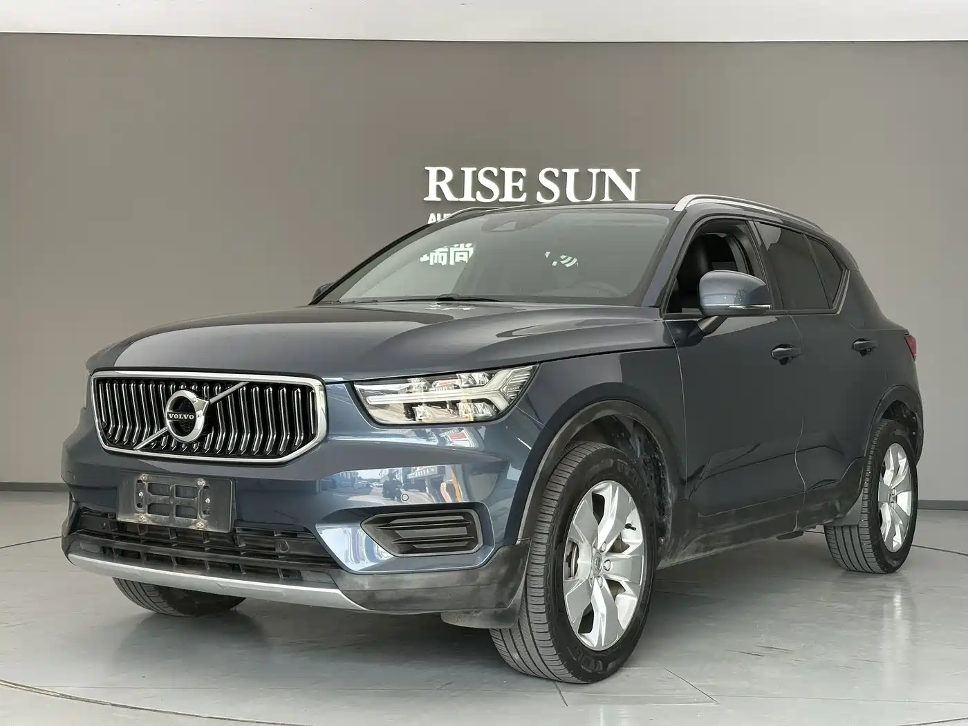 Volvo XC40 2021 — пригон из Китая
