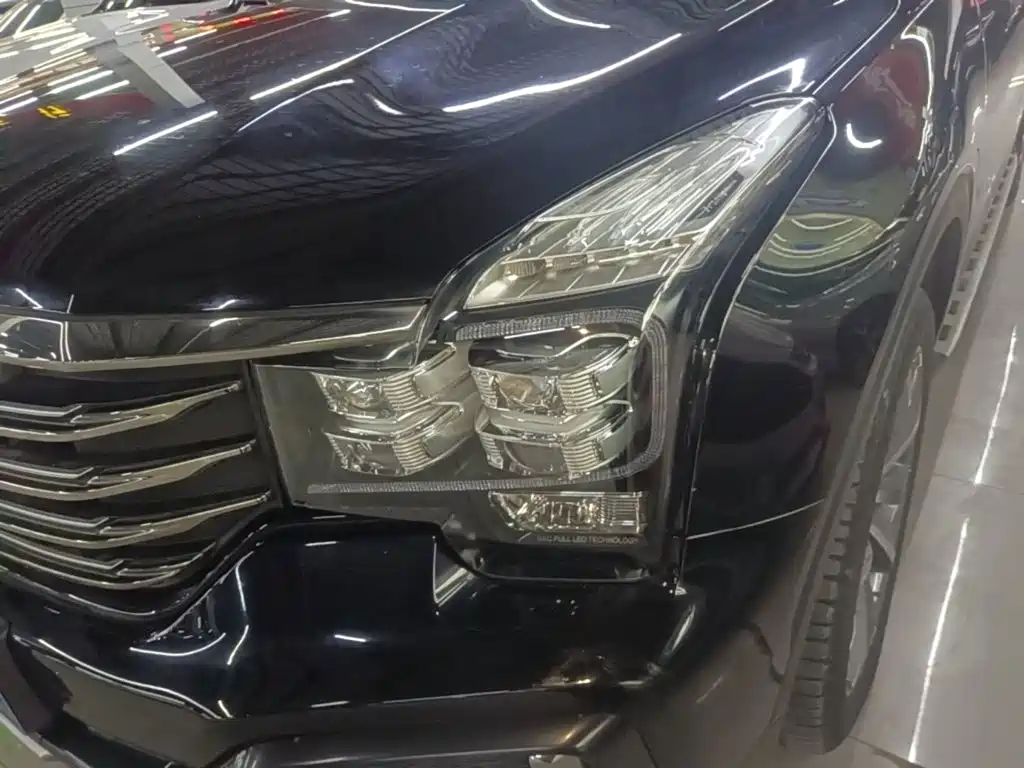 Фото 24 - GAC Trumpchi GS8