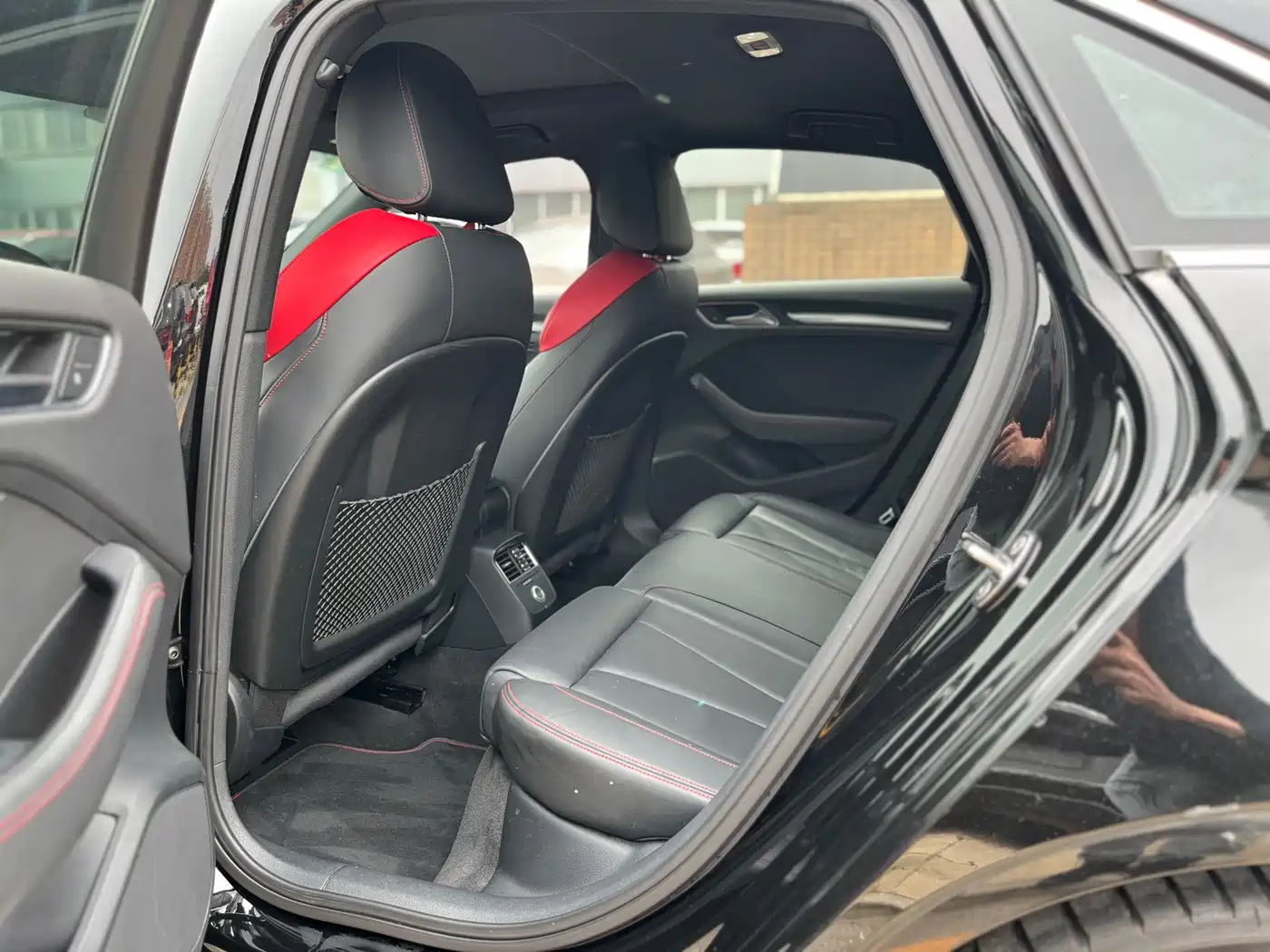 Audi S3 2019 Audi S3 2.0T Limousine фото 14