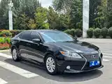 Фото 3 - Lexus ES