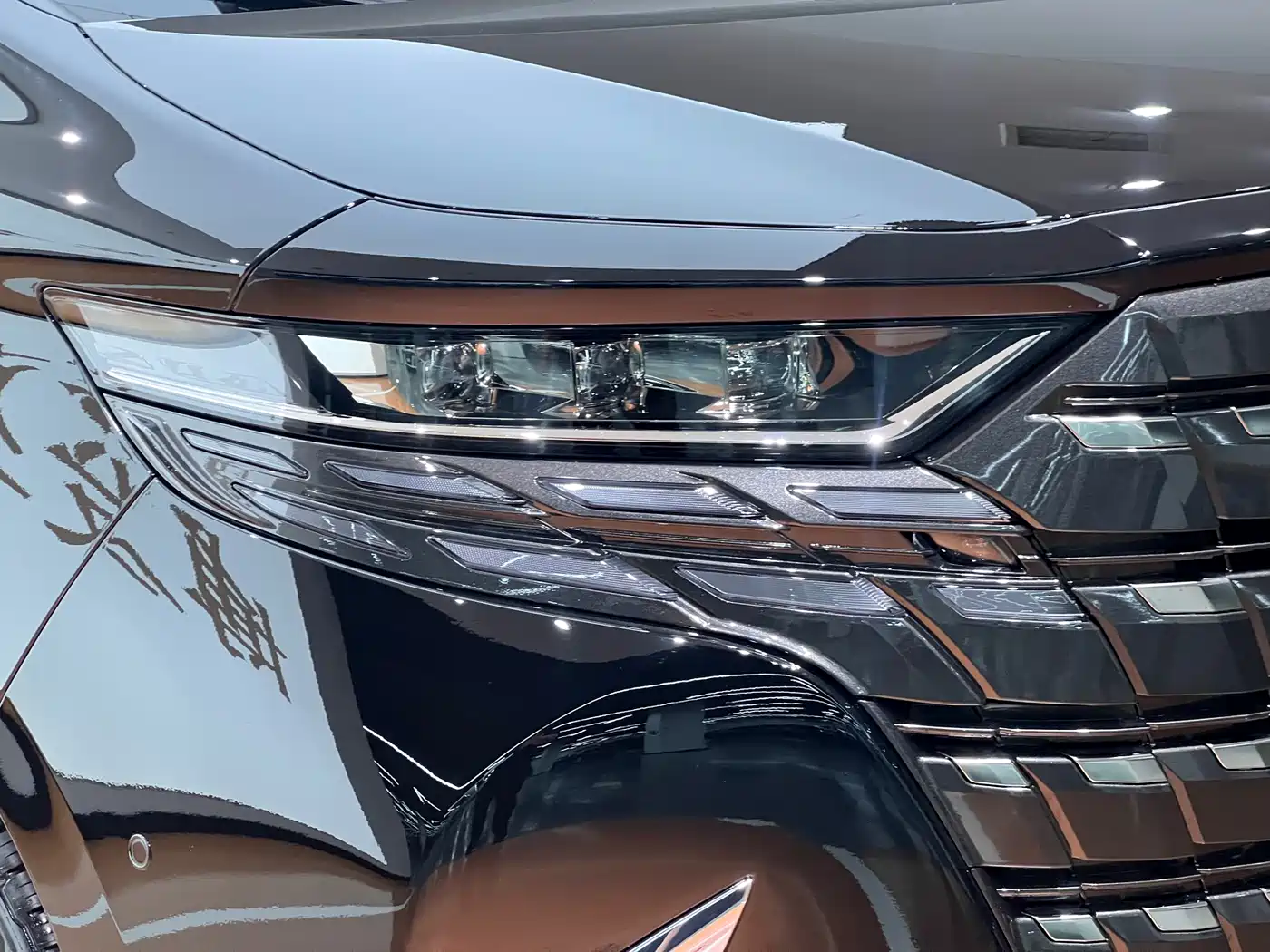 TOYOTA ELFA