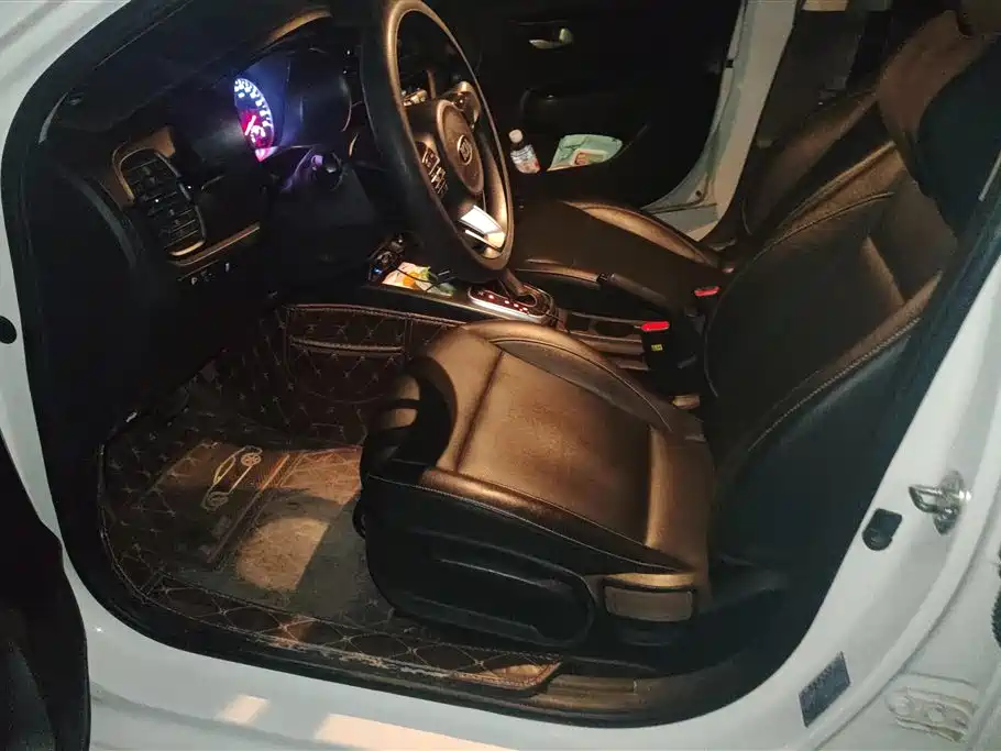 Kia K2 2017 Sedan 1.4L AT 15th Anniversary Special Edition GLS фото 9