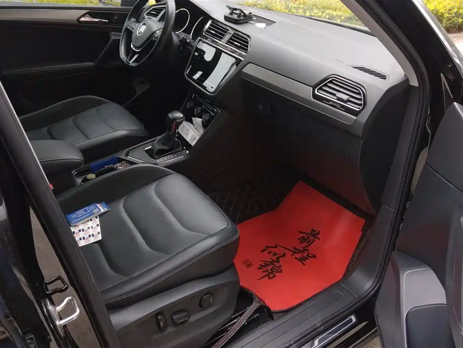 Volkswagen Tiguan L 2019 330TSI Auto 2WD Smart Luxury Edition China V фото 8