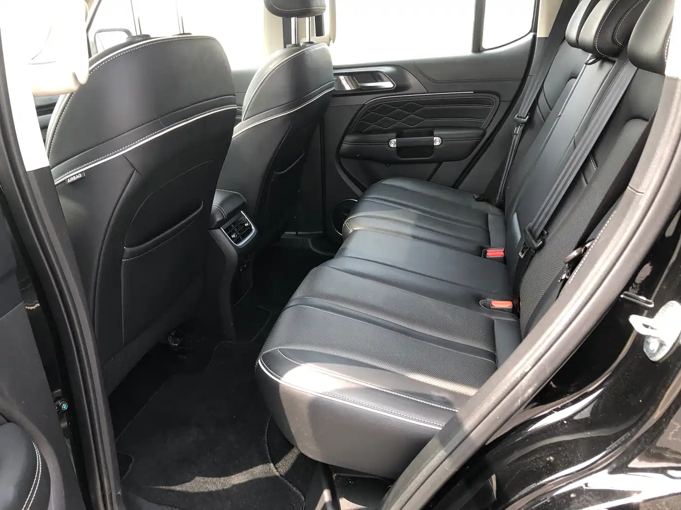 Tank 300 2021 Urban Edition 2.0T Stylish фото 12