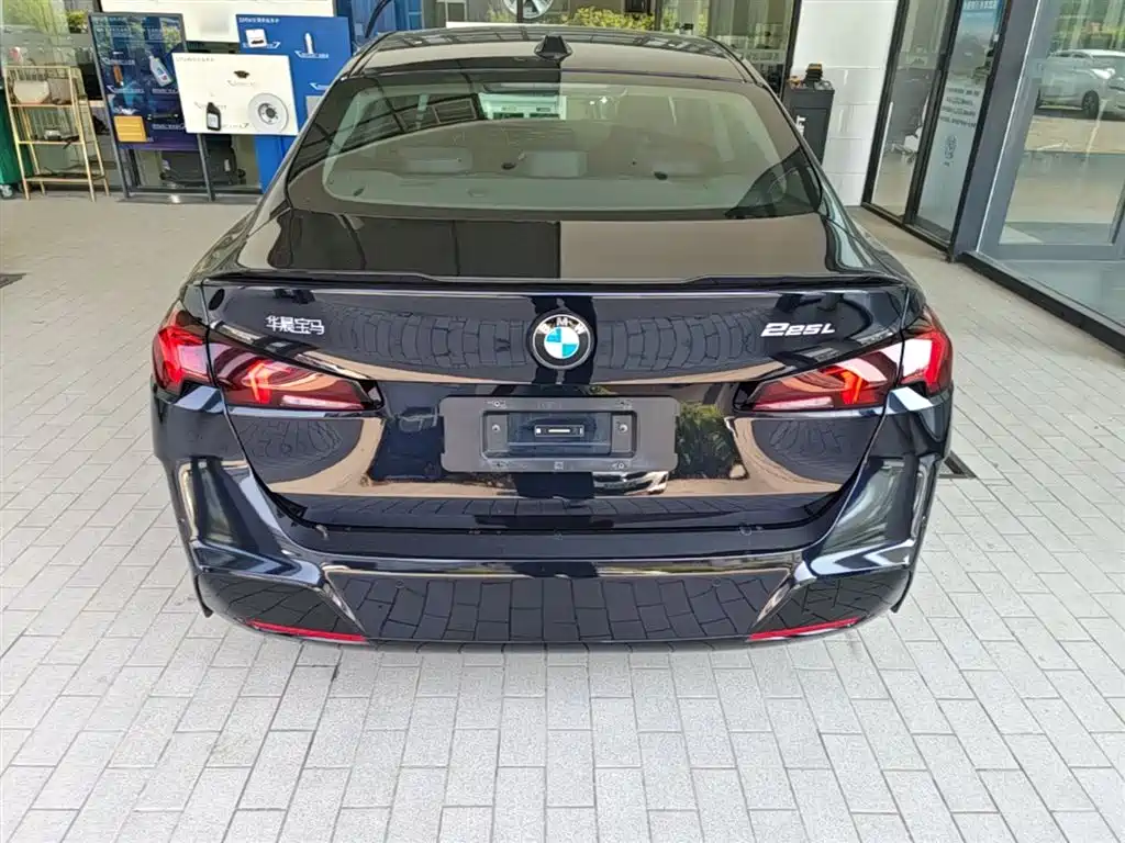 BMW 2 Series 2025 225L M Sport Moonlight Package фото 6