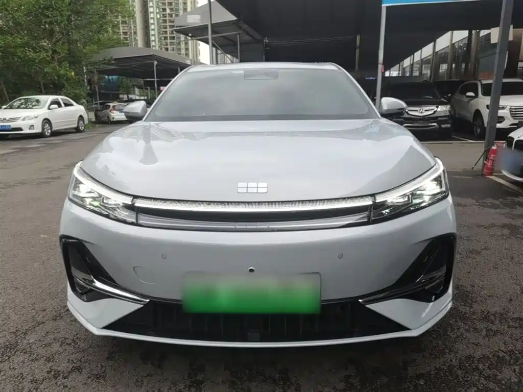 Geely Galaxy Galaxy A7 2025 EM-i фото 3