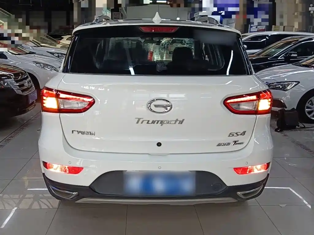GAC Trumpchi Trumpchi GS4 2017 235T G-DCT 2WD Elite фото 4
