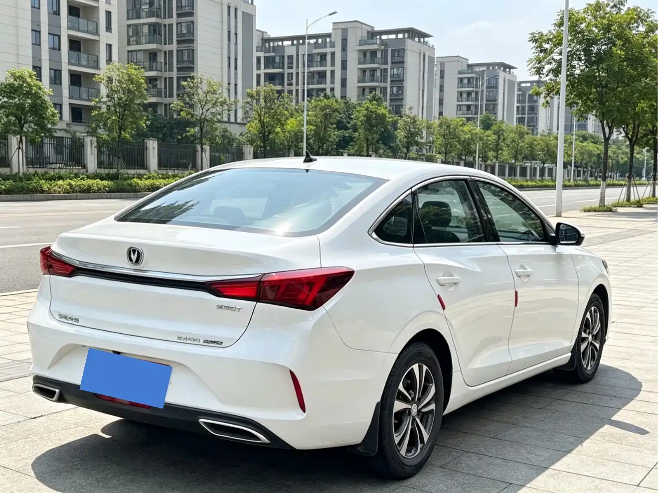 Photo 6 - Changan Eado