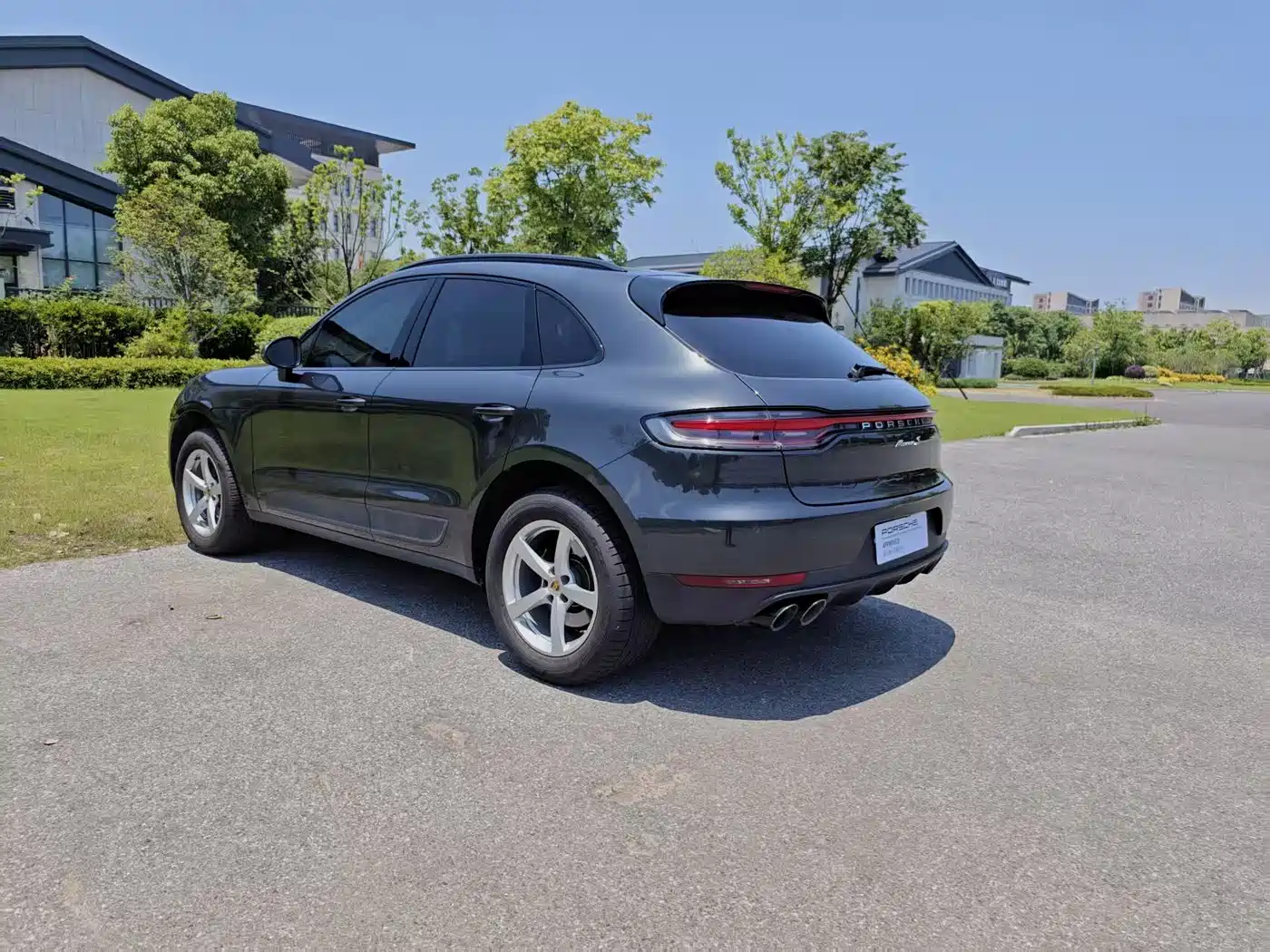 Porsche Macan 2022 Macan 2.0T фото 3