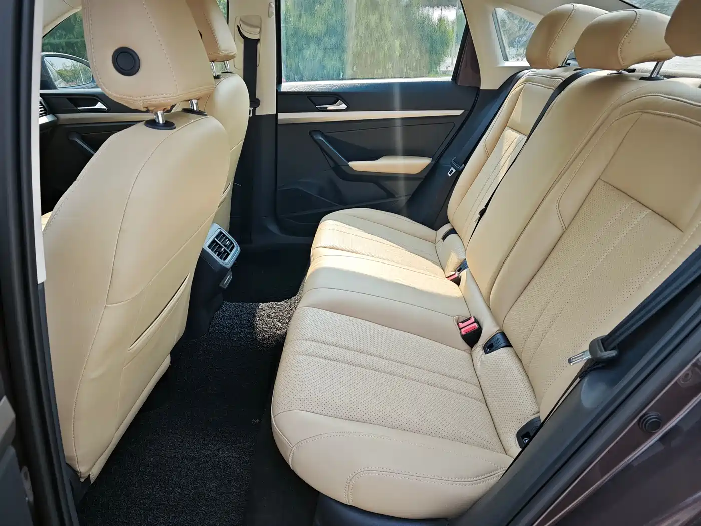 Volkswagen Lavida 2018 1.5L Auto Trend Edition China V фото 8