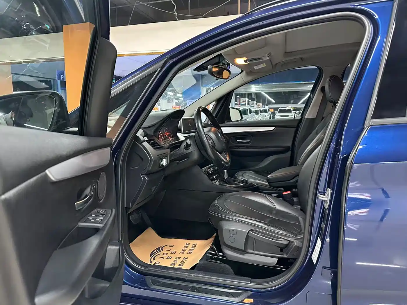 BMW 2 Series Gran Tourer 2015 218i Leading фото 5