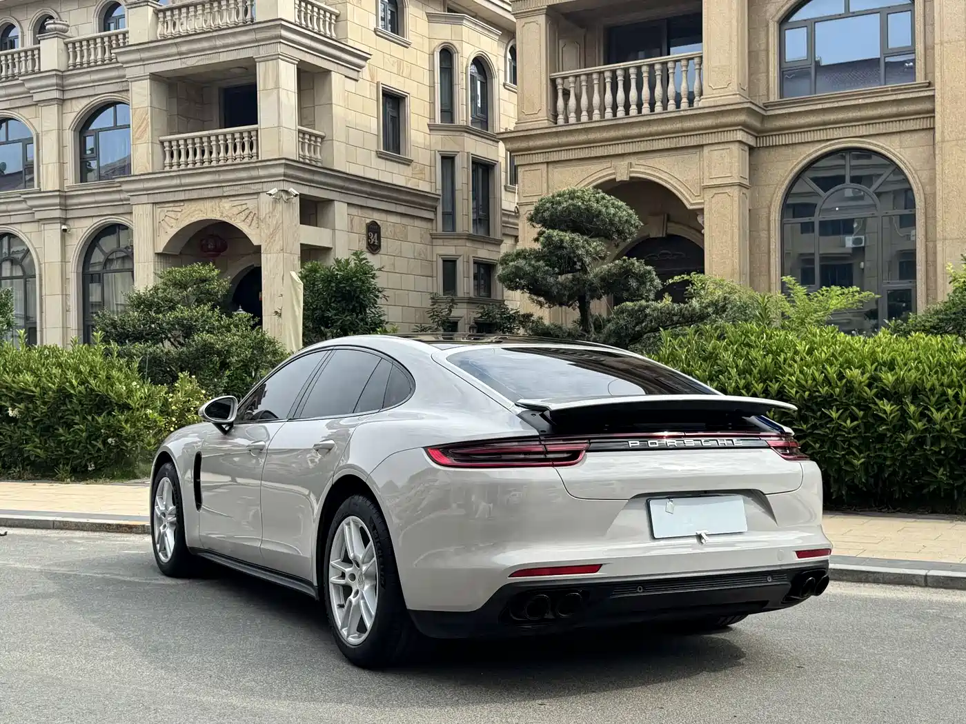 Porsche Panamera 2017 Panamera 3.0T фото 4
