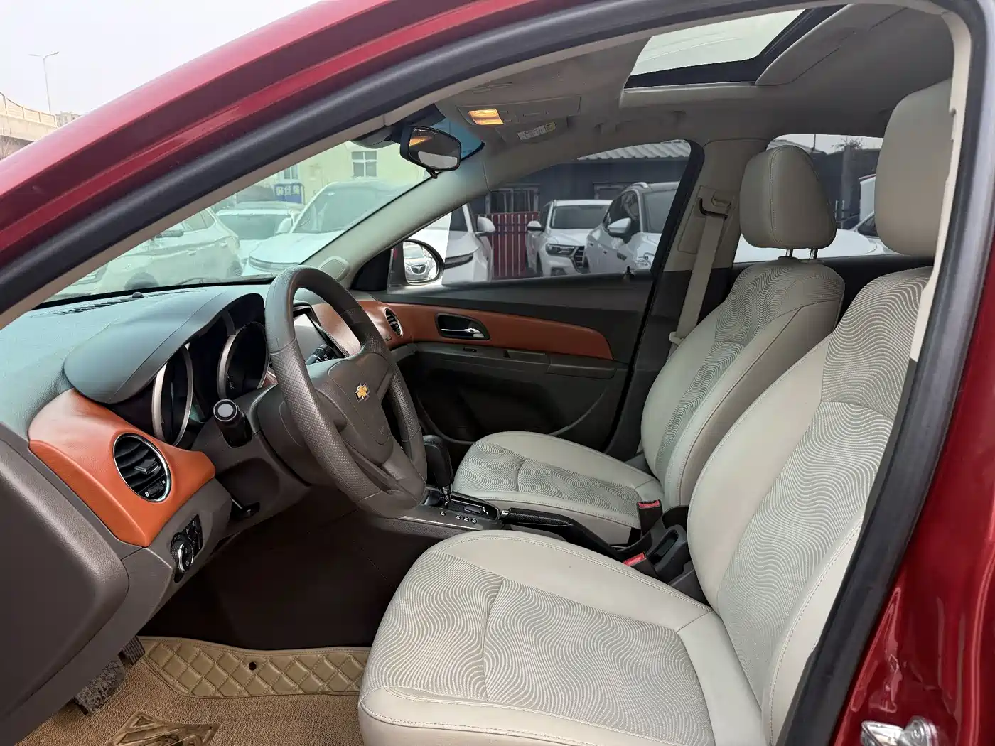Chevrolet Cruze 2015 1.5L Classic SE AT фото 4