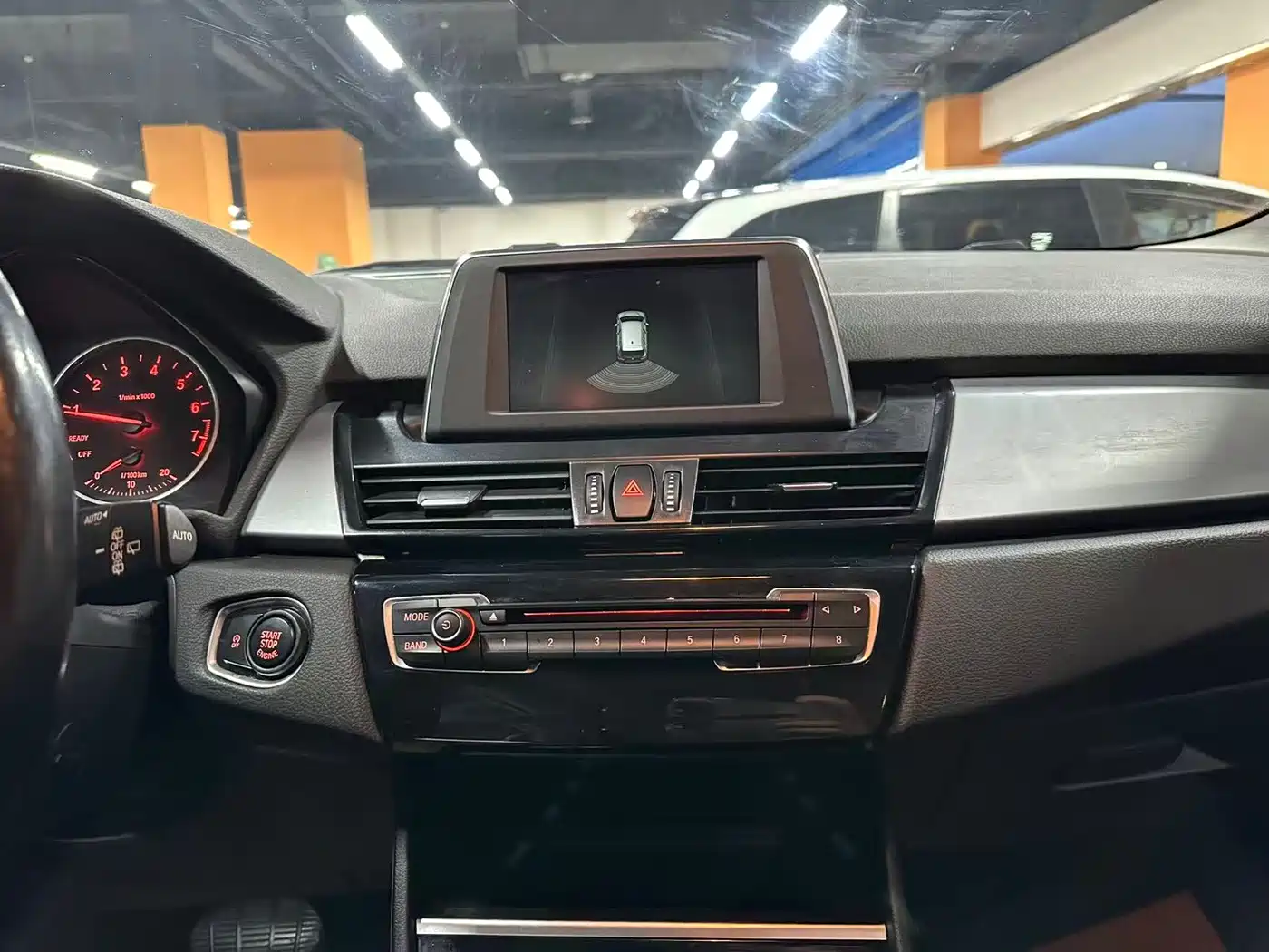 BMW 2 Series Gran Tourer 2015 218i Leading фото 11