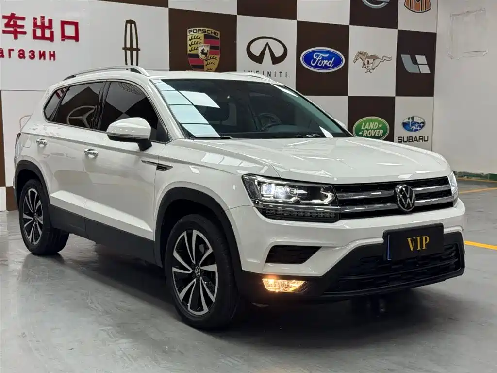 Volkswagen Tharu 2022 280TSI FWD Luxury Edition фото 3