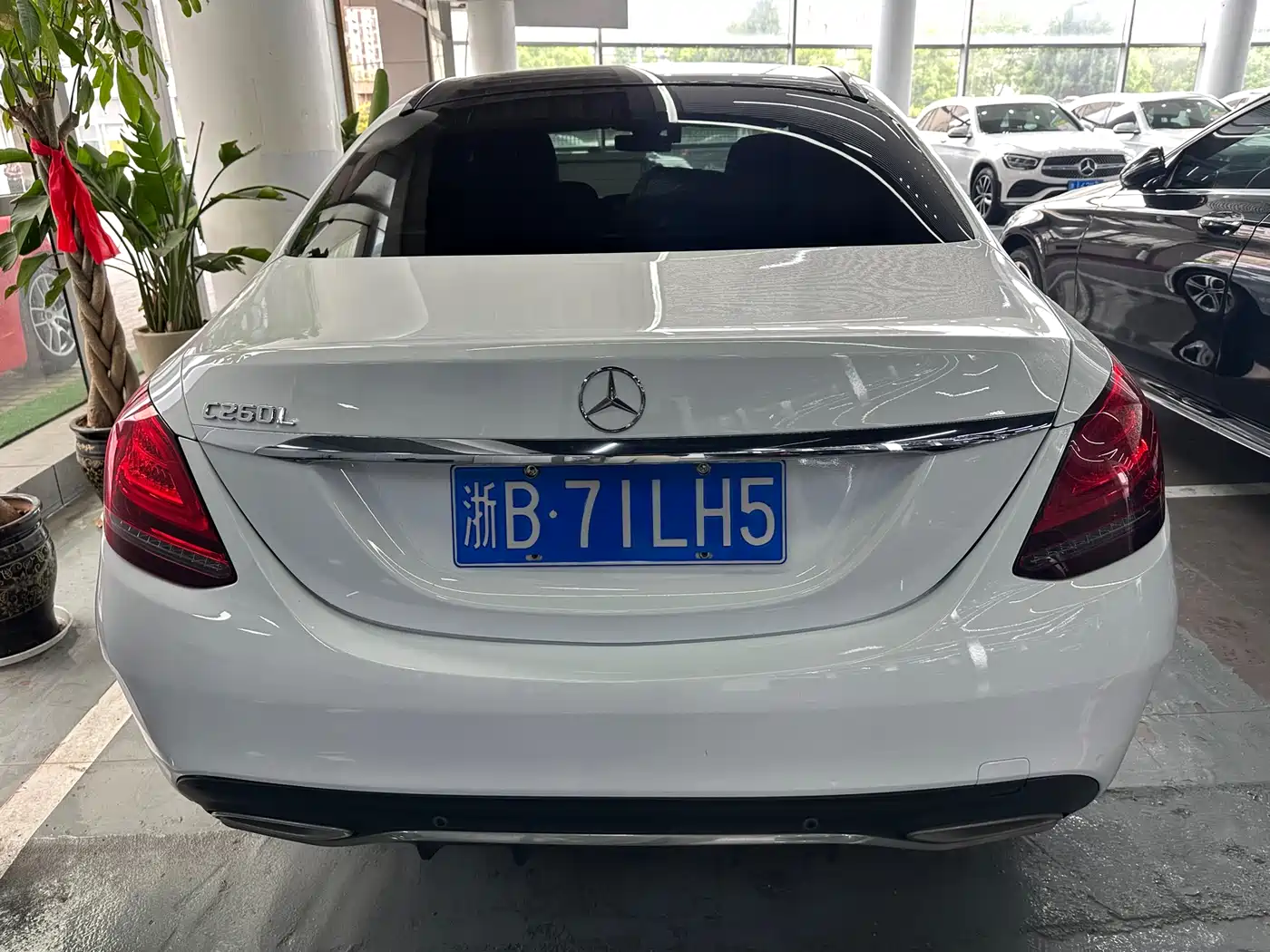MERCEDES-BENZ C CLASS