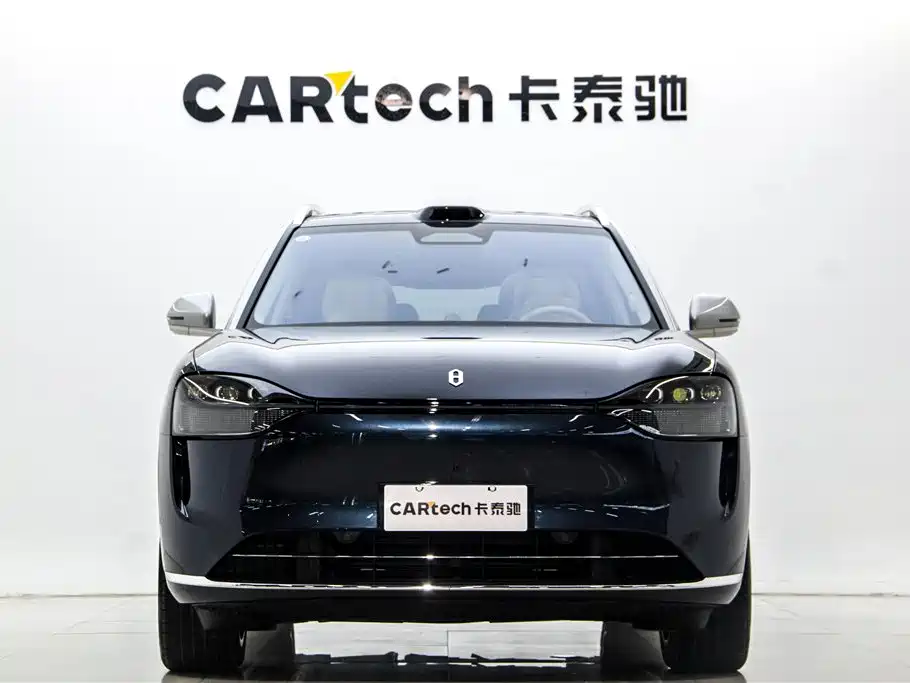 AITO Wenjie AITO M9 2025 Extended Range Ultra 52kWh 6-Seater фото 2