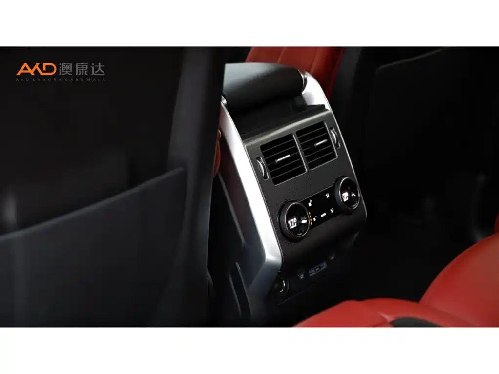 Land Rover Range Rover Sport 2022 3.0 L6 Gloss Black Edition фото 9