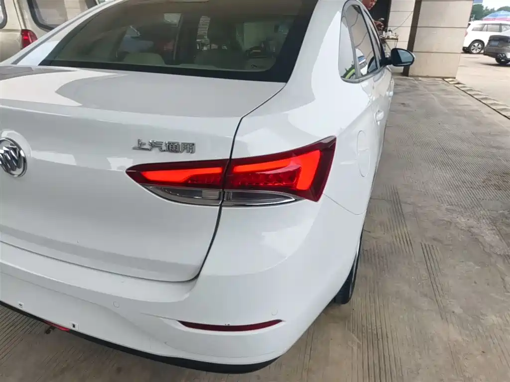 Buick Excelle 2021 Exemplar 1.5L Auto Elite фото 8