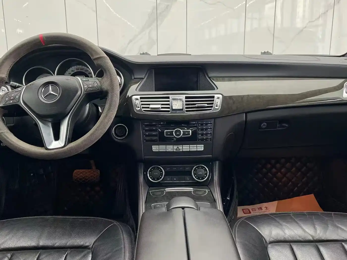 Mercedes-Benz CLS 2012 CLS 300 CGI фото 19