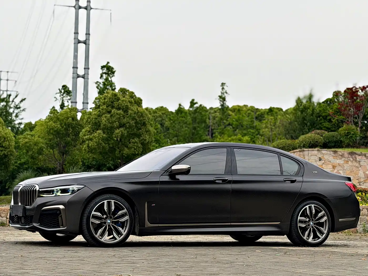 Photo 18 - BMW 7 Series