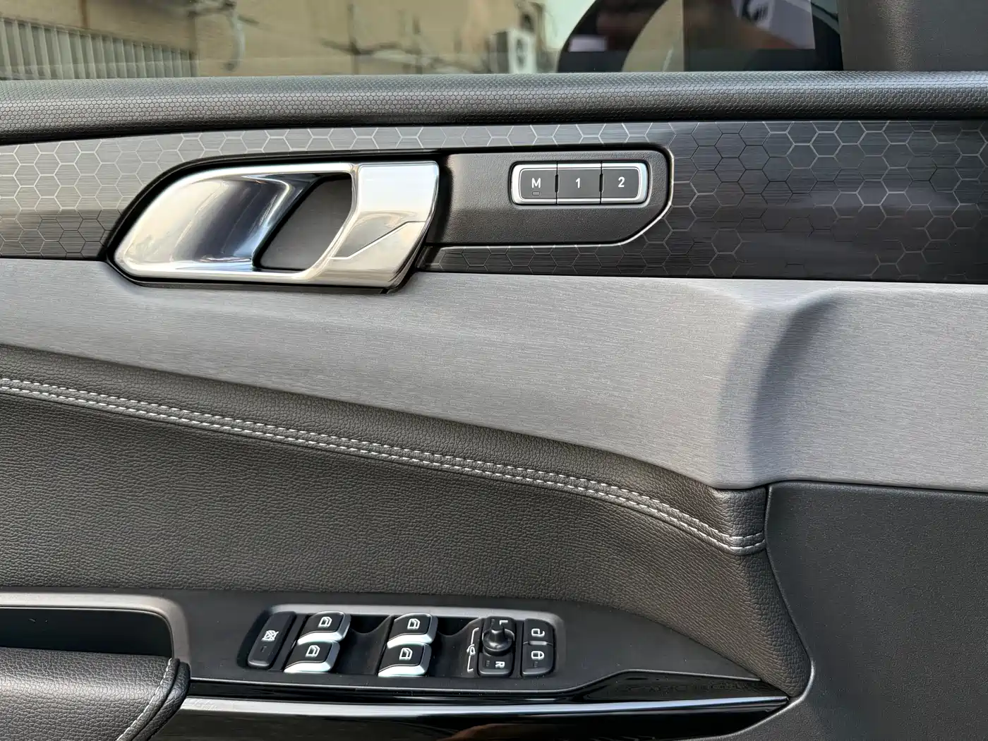 Lynk & Co 03 2021 1.5TD DCT Jin Champion Edition фото 12