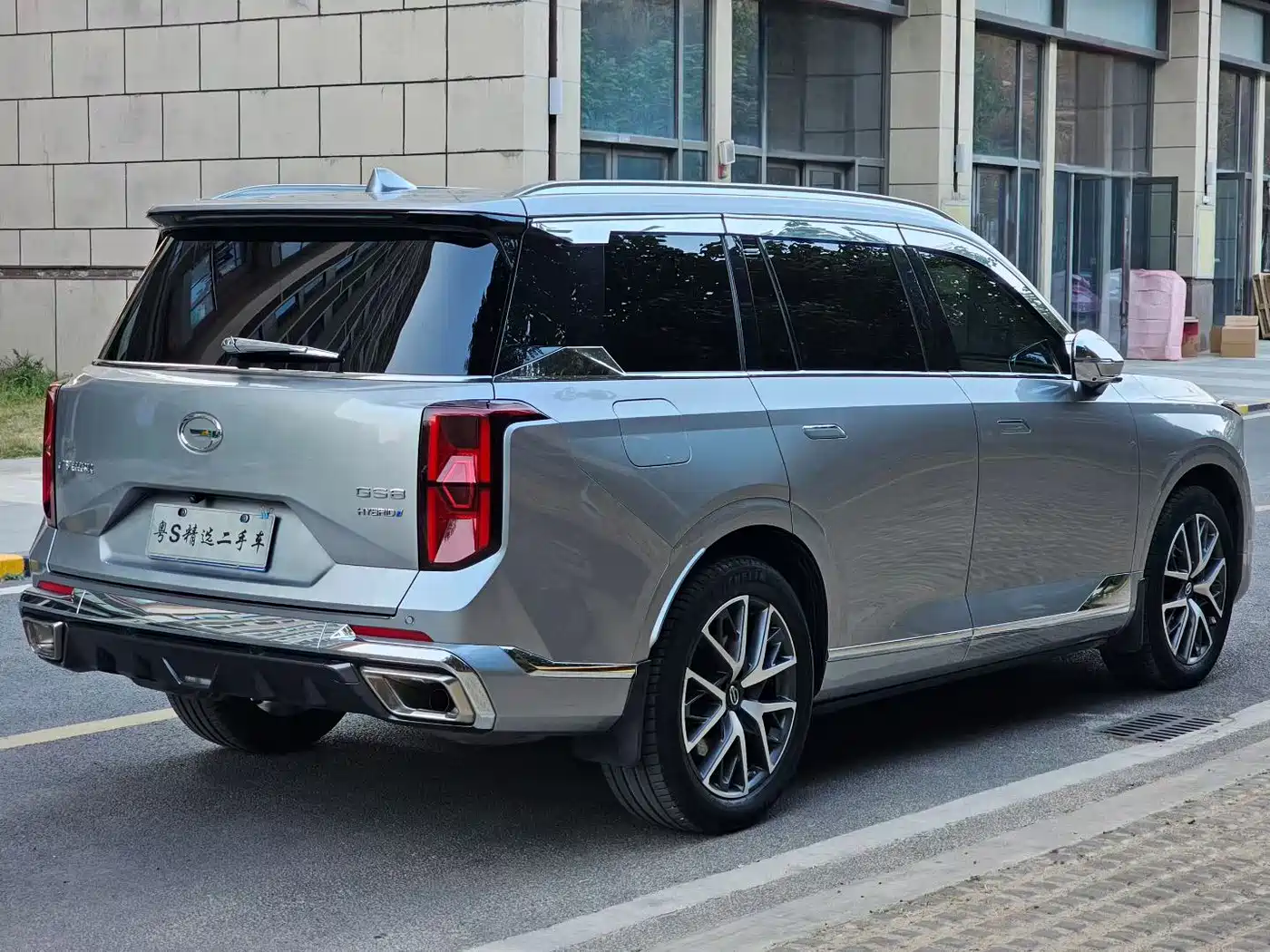 GAC Trumpchi Trumpchi GS8 2022 Dual Engine Series 2.0TM 2WD Premium Edition (6-Seater) фото 20