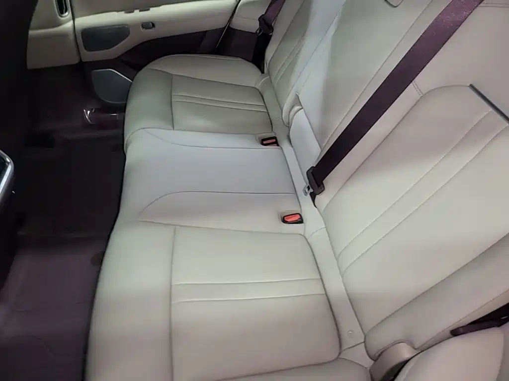 Фото 17 - Xiaomi Auto Xiaomi YU7
