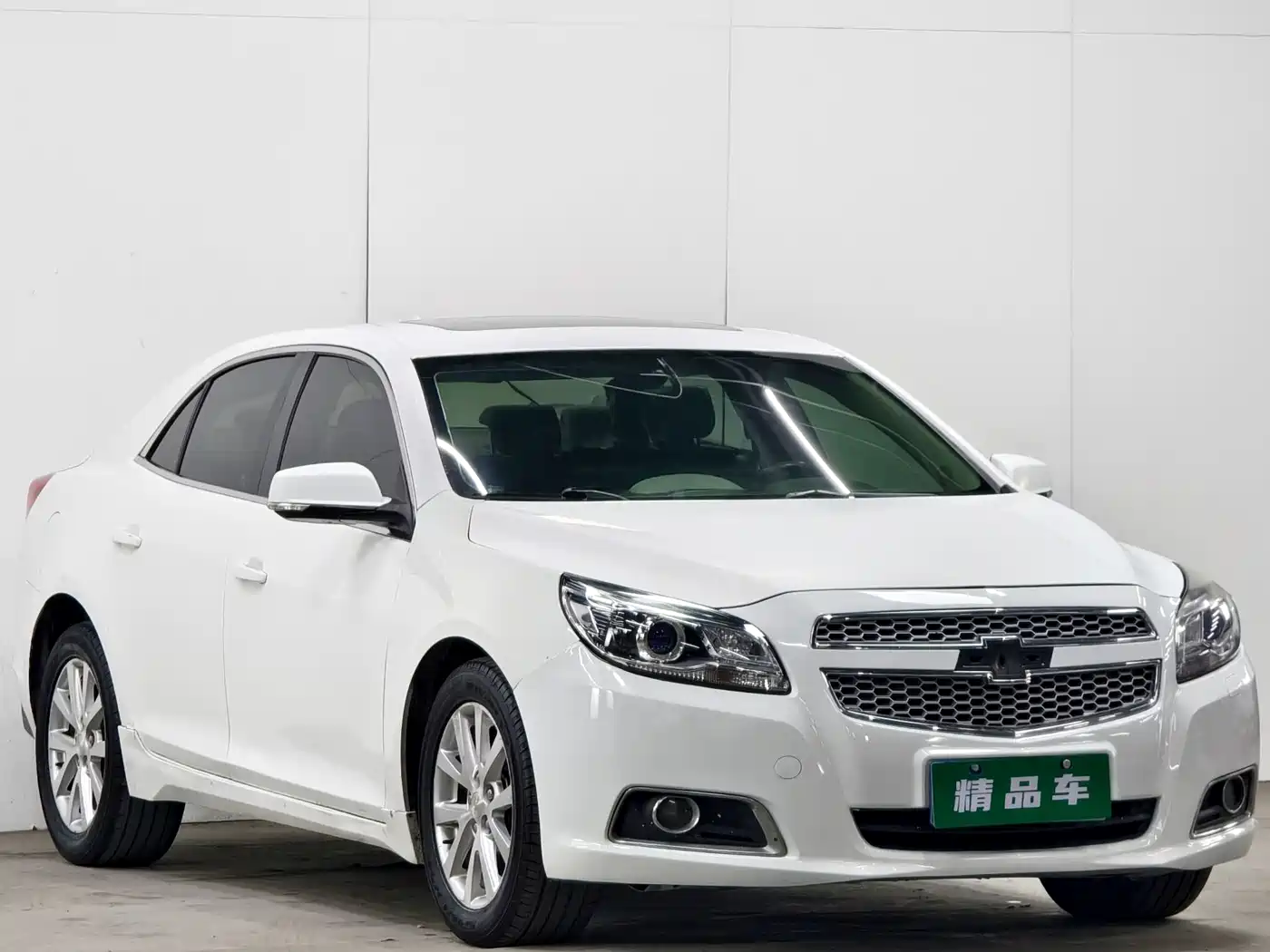Chevrolet Malibu 2014 2.0L Automatic Luxury фото 3